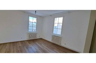 Wohnung mieten in Bahnhofstraße 14, 78120 Furtwangen, Charmante 3-Zimmer-Altbauwohnung in zentraler Lage Furtwangen – ab sofort