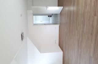 Wohnung mieten in Altengraben, 56068 Koblenz, Helle 2-Zi-DG-Wohnung KO-Altstadt mit EBK-ab sofort bezugsfrei!