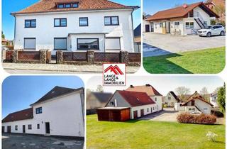 Einfamilienhaus kaufen in 31311 Uetze, Uetze: Ein- und Zweifamilienhaus trifft auf potenzielles Bauland – Ihre Investitionschance