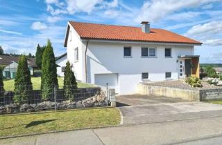 Haus kaufen in 89584 Ehingen, Ehingen - Charmantes EFH auf großem Grundstück
