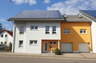 Einfamilienhaus kaufen in 66914 Waldmohr, Waldmohr - Exklusive DHH mit neuer WP