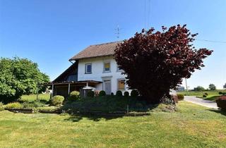 Haus kaufen in 79777 Ühlingen-Birkendorf, Ühlingen-Birkendorf - Wohnhaus & grosses Grundstück.... in wunderschöner Panoramalage von Riedern!