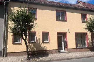 Mehrfamilienhaus kaufen in 07806 Neustadt, Neustadt an der Orla - Ein-Mehrfamilienhaus mit Potenzial in Neustadt an der Orla