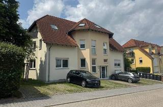 Wohnung kaufen in 06667 Weißenfels, Weißenfels - Charmante 1-Zimmerwohnung in Schönburg - 34 m² mit Gartenausblick