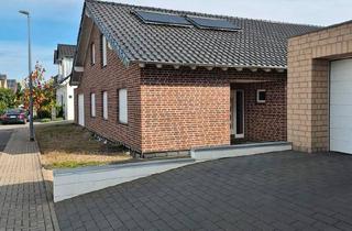 Einfamilienhaus kaufen in 52382 Niederzier, Niederzier - Einfamilienhaus massiv 232qm 2 Garagen KFW55 provisionsfrei
