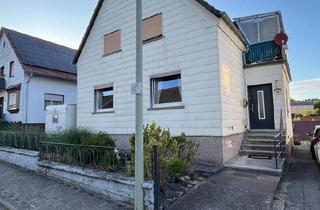 Einfamilienhaus kaufen in 66901 Schönenberg-Kübelberg, Schönenberg-Kübelberg - Modernisiertes Einfamilienhaus in ruhiger Lage