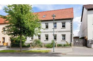 Haus kaufen in 06679 Hohenmölsen, Hohenmölsen - Großzügiges EFH mit Gartenidylle, Pool, Kamin, EBK und 4 Garagen - auf 826 m² Grundstück