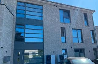 Wohnung kaufen in 26919 Brake, Brake (Unterweser) - Exklusive Eigentumswohnung in bevorzugter Lage zu verkaufen!