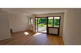 Wohnung kaufen in Therese-Giehse-Allee 83, 81739 München, Neu renoviert - Gut geschnittene, sehr ruhige 4-Zimmer-Wohnung mit Balkon in München Perlach