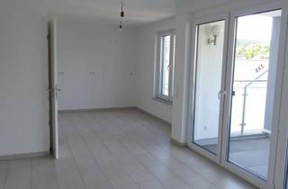 Wohnung kaufen in 53474 Bad Neuenahr-Ahrweiler, Kapitalanlage! Freie 3-Raum-Wohnung mit geh. Innenausstattung mit Balkon in Bad Neuenahr-Ahrweiler
