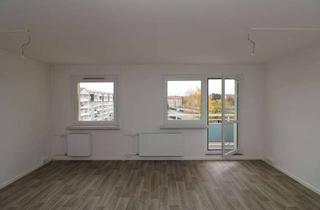 Wohnung mieten in Karl-Kegel-Straße 10b, 09599 Freiberg, Schachmatt für hohe Mieten…große 3-RW mit Dusche & Balkon!!!