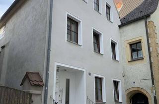 Wohnung mieten in Unteres Apothekergäßchen, 92224 Amberg, Zweitbezug nach Sanierung 2023 - 3-Zimmer-Wohnung - 1.OG - im Zentrum Ambergs