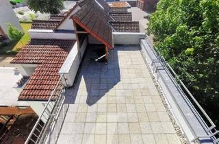 Wohnung mieten in Neuestr., 06667 Weißenfels, 5 Zimmer Wohnung, 134 qm, 35 qm Dachterrasse, zwei Bäder, Klimaanlage !!!