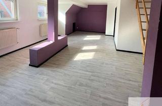 Wohnung mieten in Humboldstr. 40, 46045 Altstadt-Süd, SCHÖNE 3,5 Zimmer DG-Wohnung im Maisonette-Stil in Oberhausen