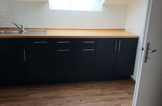 Wohnung mieten in Einsteinstraße 67, 74074 Heilbronn, 2-Zimmer-DG-Wohnung in Heilbronn-Ost Nähe Pfühlpark