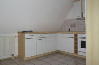 Wohnung mieten in 84085 Langquaid, Gepflegte 3-Zimmer-DG-Wohnung mit Balkon und Einbauküche in Langquaid