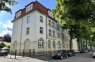 Wohnung kaufen in Freiligrathstraße 21, 08058 Zwickau, Vermietete 2-Raumwohnung mit Loggia in Zwickau!