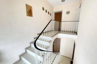 Wohnung kaufen in 66333 Völklingen, Charmante Maisonette-Wohnung mit Balkon – Wohnen auf zwei Etagen