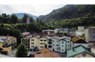 Mehrfamilienhaus kaufen in 83435 Bad Reichenhall, Zwei Mehrfamilienhäuser und ein Altstadthaus in Bad Reichenhall