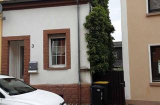 Einfamilienhaus kaufen in 66578 Schiffweiler, Kleines,gemütliches und einseitig angebautes Einfamilienhaus in Schiffweiler - Landsweiler zu verkau