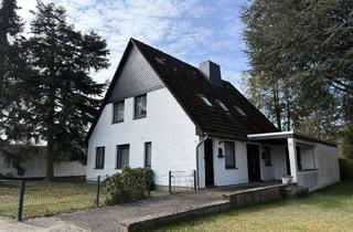 Einfamilienhaus kaufen in 23899 Gudow, Großes Einfamilienhaus mit Einliegerwohnung, Vollkeller und weitläufigem Garten in bester Ortslage