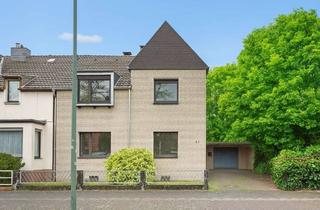 Doppelhaushälfte kaufen in 40474 Lohausen, Düsseldorf-Lohausen - Großzügige Doppelhaushälfte mit großem Grundstück