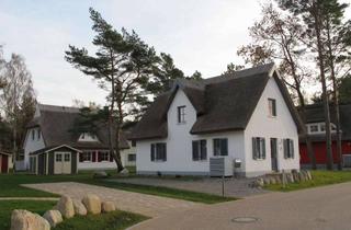 Haus kaufen in Am Dünenwald 23, 18551 Glowe, Provisionsfrei: gepflegtes Reetdach Haus 350 m vom Strand