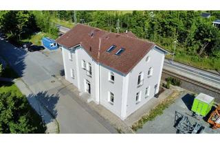 Mehrfamilienhaus kaufen in 94522 Wallersdorf, Mehrfamilienhaus mit 6 Wohneinheiten, genehmigtem Dachgeschossausbau und zusätzlichem Baugrundstück