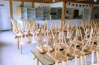 Gewerbeimmobilie kaufen in 78176 Blumberg, Schöner Saal für Veranstaltungen mit einer neuen Bar