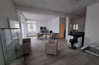 Gewerbeimmobilie mieten in Achillesstraße 59, 13125 Karow, Großzügiges Gewerbeobjekt mit zwei Balkonen in Berlin-Karow sucht Nachmieter