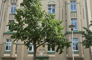 Wohnung kaufen in 03046 Cottbus, Für Stadtmenschen Altbauwohnung - drei Zimmer mit Balkon, klein aber Mein!
