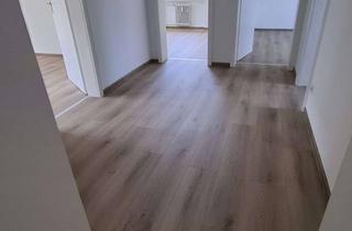 Wohnung mieten in 66386 St. Ingbert, 3 ZKB Wohnung, 1.OG, neu renoviert, frei ab sofort