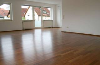 Wohnung mieten in 97204 Höchberg, Exklusive 3-Zimmer-DG-Wohnung mit Balkon und EBK in Höchberg