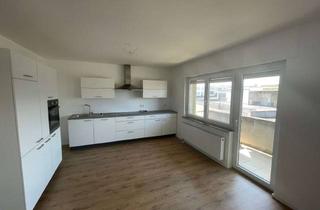 Wohnung mieten in 97461 Hofheim, Schöne 2019 sanierte Wohnung 80m² in 97461 Hofheim
