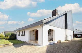 Anlageobjekt in 75015 Bretten, Sofort bezugsfrei, renovierungsb. EFH mit Garten, ausgebautem UG, mehrere Schlafz. & Doppel-Garage