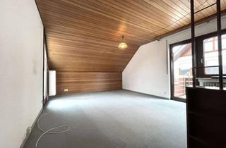 Wohnung kaufen in 70794 Filderstadt, Tolle 2,5-Zimmer-DG-Wohnung mit 2 Balkonen in Bernhausen