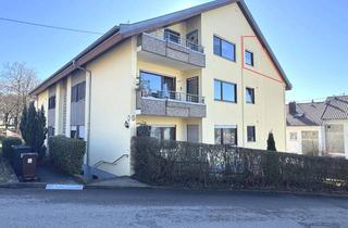 Wohnung kaufen in 72636 Frickenhausen, Moderne 4-Zi.-DG-Wohnung in Ortsrandlage mit herrlicher Aussicht