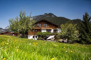 Wohnung kaufen in Wiedlerweg, 83483 Bischofswiesen, Watzmannblick. Ihr Haus im Haus.
