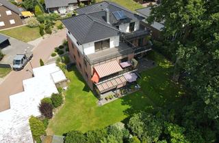 Penthouse kaufen in 22946 Trittau, Modernes Penthouse mit Dachterrasse, Kamin & Carports – Wohnen in Bestlage von Trittau