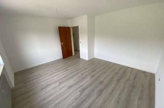 Wohnung kaufen in In Der Wiehre 15, 79271 St. Peter, Exklusive, vollständig renovierte 2-Zimmer-Terrassenwohnung mit Balkon und EBK in Sankt