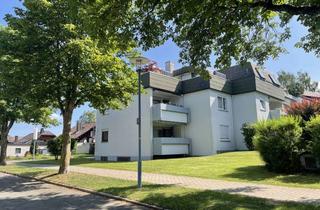 Wohnung kaufen in Konrad-Heby-Weg 20, 78073 Bad Dürrheim, Geschmackvolle 3,5-Raum-Hochparterre-Wohnung mit Balkon und EBK in Bad Dürrheim