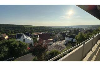 Wohnung mieten in 97453 Schonungen, Modernisierte 3,5-Raum-Wohnung mit Balkon in Schonungen