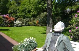 Wohnung mieten in Rolander Weg 68, 40629 Ludenberg, Exklusive Waldlage... Saniert... Garten mit altem Baumbestand... Einliegerwohnung/Büro möglich...