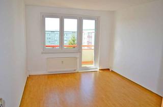 Wohnung mieten in Wilhelm-Koenen-Straße 131, 06526 Sangerhausen, renovierte 3-Raum-Wohnung mit Balkon und Badewanne! Bezug ab sofort möglich!