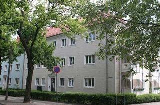 Wohnung mieten in Rathenaustraße 13, 15234 Lichtenberg, Frisch renovierte Wohnung im Altbau