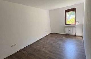Wohnung mieten in Schleifenmühlenweg, 64546 Mörfelden-Walldorf, Schöne 3 - Zimmer - Erdgeschosswohnung mit kleinem eigenen Innhof