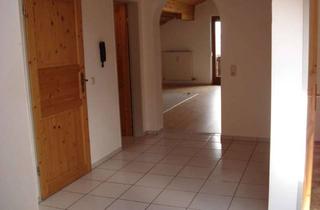 Wohnung mieten in Wiesenstrasse 11, 84558 Kirchweidach, Schöne, sehr helle 2,5-Zimmer Dachgeschoss-Whg