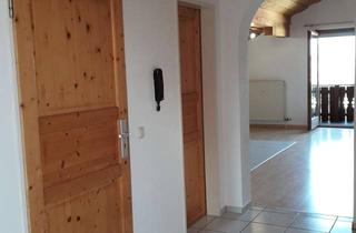 Wohnung mieten in Wiesenstrasse 11, 84558 Kirchweidach, Schöne, sehr helle 2,5-Zimmer Dachgeschoss-Whg