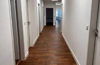 Wohnung mieten in Kurwickstraße 12, 26122 Innenstadt, 154 m² Wohnung in 26122 Oldenburg Innenstadt WG geeignet