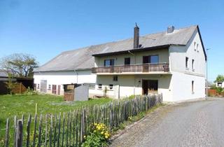 Haus kaufen in 56288 Zilshausen, Herrschaftlich Wohnen und Platz für Beine, Pfoten, Hufe und mehr